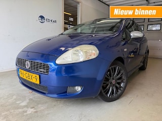 Fiat Punto 1.4-16V Sport CLIMA 17 INCH PANO PDC NAP APK 6-2027 RIJDT GOED