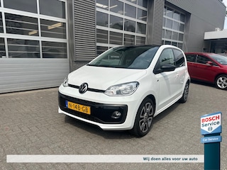 Volkswagen Up 1.0 MPI 65PK R-line,camera,carplay, enz
