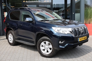 Toyota Land Cruiser 2.8 D-4D 3DRS CHALLENGER A/T VAN