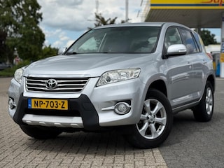 Toyota RAV4 2.0VVTI 4WD TREKHAAK 2.000KG CRUISE