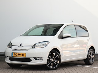 Skoda Citigo EV Style | Stoelverwarming | Climate control | Verwarmbare buitenspiegels | Parkeersensoren achter | 16 inch lichtmetalen velgen |