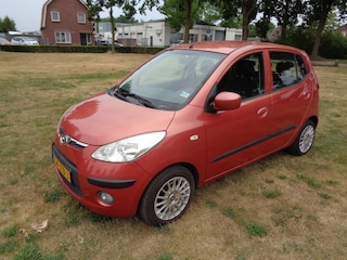 Hyundai i10 30-6-2027   a p k- rodom nieuwe remmen