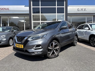 Nissan Qashqai 1.2 DIG-T 115pk Tekna | Panoramadak | Trekhaak |
