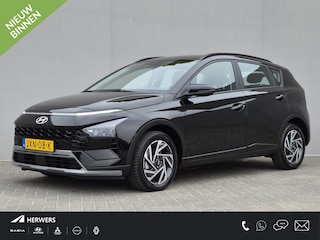 Hyundai Bayon 1.0 T-GDI Premium / Fabrieksgarantie tot 12-2029 / All season banden / Stuur- Stoel & Achterbank verwarming / Achteruitrijcamera / Draadloze telefoon lader / Cruise control / Apple Carplay Android Auto / Keyless Entry/Start / Climate control /