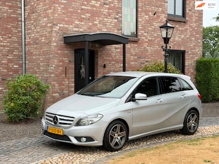 Mercedes-Benz B-klasse 180 Ambition Leder Camera LMV