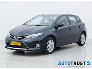 Toyota Auris 1.3 Now AIRCO CRUISE TREKHAAK