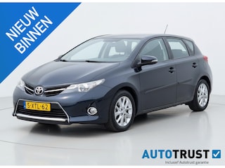 Toyota Auris 1.3 Now AIRCO CRUISE TREKHAAK