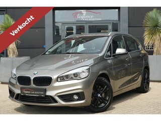 BMW 2-serie Tourer 225i xDrive High Executive 232pk Navigatie/Stoelverwarming/Camera