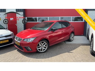Seat Ibiza 1.0 TSI FR Business Intense CAMERA / CARPLAY / NAVI / CLIMA / PDC / BLUETOOTH / CRUISE / NL-AUTO