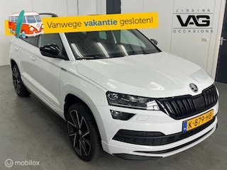 Skoda Karoq 1.5 TSI Sportline Automaat Trekhaak Canton Camera LED