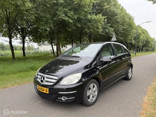 Mercedes-Benz B-klasse 180*AUTOMAAT*PANODAK*CRUISE*NAVI*AIRCO*NAP