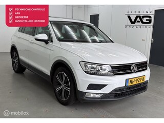 Volkswagen Tiguan Highline 1.4 TSI Trekhaak Virtual ACC Pano LED CarPlay