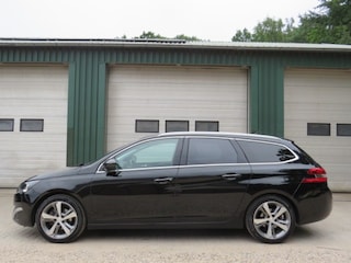 Peugeot 308 1.2 E-THP PREMIÃÂRE