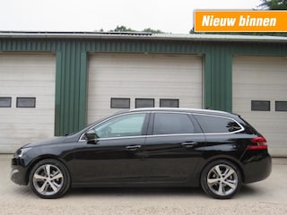 Peugeot 308 1.2 E-THP PREMIÃÂRE