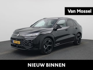 Volkswagen T-Roc 1.5 eTsi R-Line First Edition 150pk | Navigatie | Stuur\Stoel- verwarming | Head-up display | Cruise Control Adaptief | Harman Kardon | Panoramisch Schuif-Kanteldak | IQ.Light |