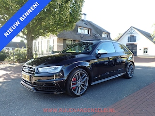Audi A3 2.0TFSI quattro Pro Line Plus SCHUIF-KANTELDAK / B&O / CARPLAY / ACC / CAMERA