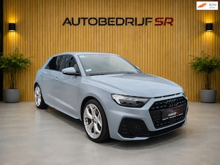 Audi A1 Sportback 35 TFSI S edition S Line! Camera! Sfeerverlichting! Stoelverwarming! Cruise! Lane Assist! Dab!