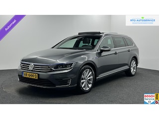 Volkswagen Passat Variant 1.4 TSI GTE Highline PANO TREKHAAK NAVI CRUISE.