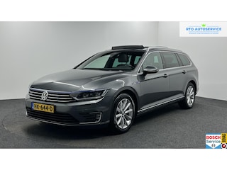 Volkswagen Passat Variant 1.4 TSI GTE Highline PANO TREKHAAK NAVI CRUISE.