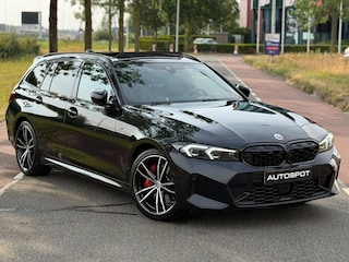 BMW 3-serie Touring 330e M-Sport Pano H&K ACC M340 Trekhaak
