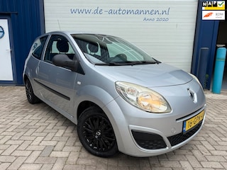 Renault Twingo 1.2 Authentique 3-drs / AIRCO / ALL SEASON / APK 03-2027