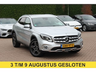 Mercedes-Benz GLA 250 4Matic Premium Plus / Trekhaak / 360Camera / Elektr. Stoelen / 19'' / Navigatie / Carbon intr. / Night / Dodehoek / Cruise Control