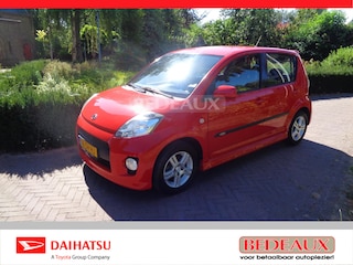 Daihatsu Sirion 1.3 Sport, rijklaar met 12 maanden dealergarantie