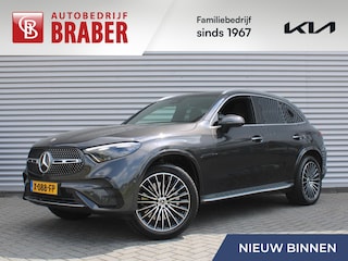 Mercedes-Benz GLC 300e 4MATIC AMG Line | 360 Camera | Schuifdak | Cruise adapt. | 20" LM | HUD | Treeplanken | Dodehoek detectie | Stoelverwarming + geheugen | BTW auto |