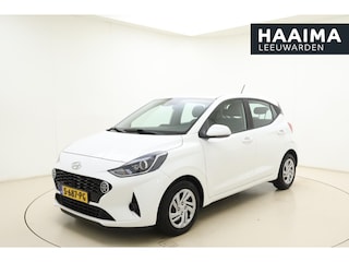 Hyundai i10 1.0 Premium | Camera | Parkeersensoren | Climate control | Weinig kilometers | Cruise control | DAB Radio