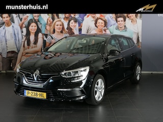Renault Mégane Estate 1.2 TCe Life - Trekhaak - Stoelverwarming - Clima -  Allseasons - Sensor achter - Airco