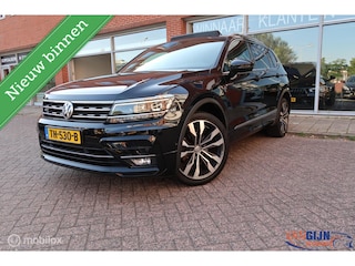 Volkswagen Tiguan 1.4 TSI R-Line 7p. Pano Navi Automaat