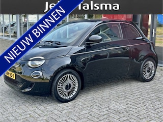 Fiat 500 Urban 42 kWh Apple/ Andoid Carplay | parkeersensoren voor en achter | 16'' |