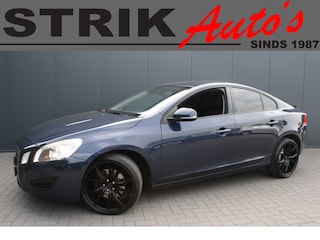 Volvo S60 2.0T Intro Edition -NAVIGATIE - TREKHAAK - AIRCO