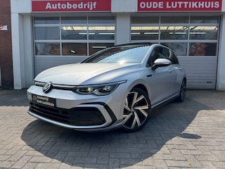 Volkswagen Golf 1.5 TSI 150PK R-Line Pano Camera ACC IQ.Light Navi