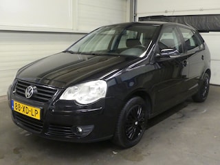 Volkswagen Polo 1.4-16V Optive - Airco - Keurig Onderhouden