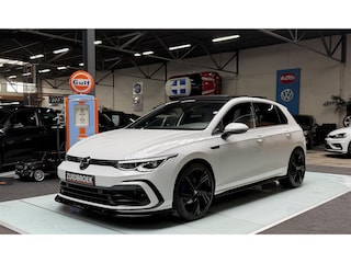Volkswagen Golf 1.5 eTSI R-Line | 96DKM | Vol optie | Pano | Maxton