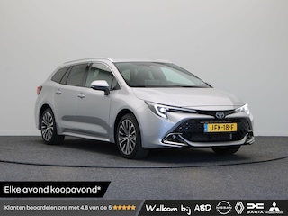 Toyota Corolla Touring Sports Hybrid 200 Executive | Stuur, voorruit en stoelverwarming | Elektrische Achterklep | Adaptieve Cruise Control | Camera | 10 Jaar Garantie |