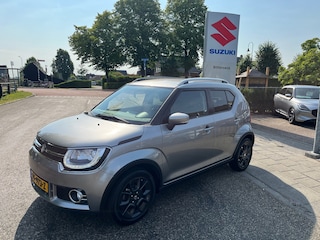 Suzuki Ignis 1.2 Stijl AUTOMAAT // 1e eigenaar // Door ons nieuw geleverd en onderhouden // All-season banden // Rijklaarprijs!