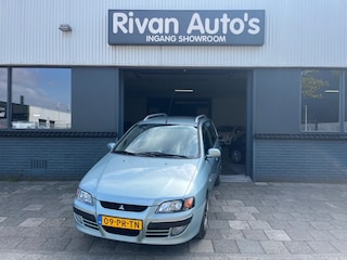 Mitsubishi Space Star 1.6 INVITE SILVER