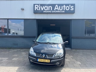 Renault Scénic 2.0-16V BUSINESS L.