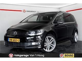 Volkswagen Touran 1.2 TSI Highline 7persoon Panoramadak Trekhaak