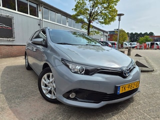 Toyota Auris Touring Sports 1.8 Hybrid 16'LMV KLIMA CRUISE