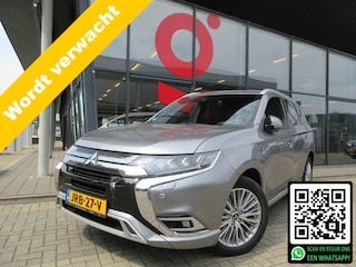 Mitsubishi Outlander 2.4 PHEV Instyle | 4WD | AUTOMAAT | 240 PK | TREKHAAK |