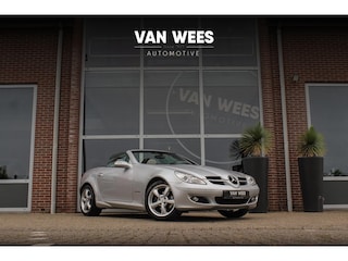 Mercedes-Benz SLK 200 Kompressor | Origineel Nederlands | Stoelverwarming | Cruise control | Navigatie | Bluetooth | Parktronic | Vario steering | Regensensor | Airco | 17 inch
