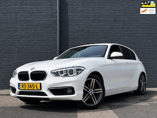 BMW 118d High Executive | Automaat | Leder | Stoelverwarming