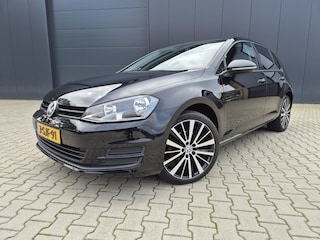 Volkswagen Golf 1.4 TSI Comfortline | DSG | 18" LM velgen |