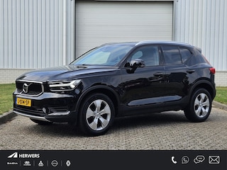 Volvo XC40 1.5 T2 Momentum / Achteruitrijcamera / Apple Carplay & Android Auto / Sensoren Voor en Achter / Navigatie / Lendensteun / Cruise Control /