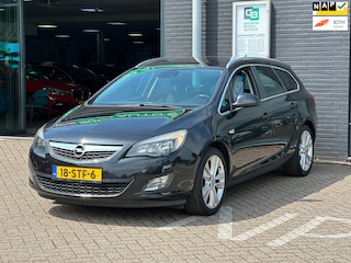 Opel Astra Sports Tourer 1.4 Turbo Sport/NAVI/AIRCO/140 PK/DIS RIEM IS VERVANGEN!!