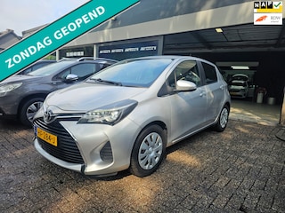 Toyota Yaris 1.3 VVT-i Style | 2E EIGENAAR | 3/6 OF 12 MND GARANTIE | AUTOMAAT | NAVI | CAMERA | CRUISE |
