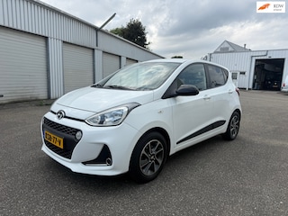 Hyundai i10 1.0i Automaat + stuur- en stoelverwarming